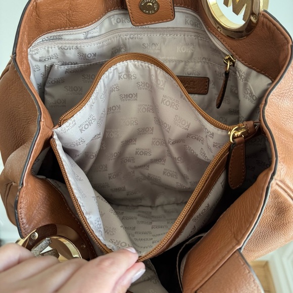 Michael Kors Brown / Cognac Pebbled Leather Shoulder Bag - Picture 4 of 7